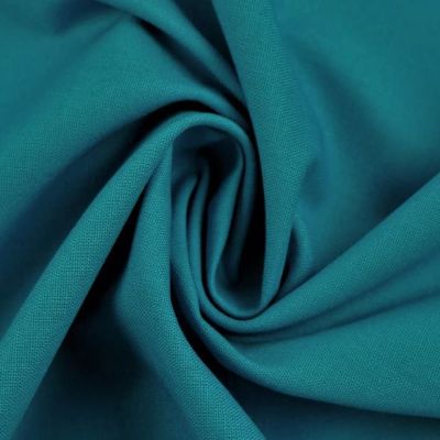Kód: 38513 Matt két irányba elasztikus lycra 190 grm2. 100 százalékosan újrahasznosított ECONYL ® poliamid nylon szálból készült,  bizonyítottan kétszer jobban ellenáll a klórnak, barnító krémeknek, olajoknak mint a hasonló szövetek. LYCRA Xtra Life ™ hosszú élettratamú.